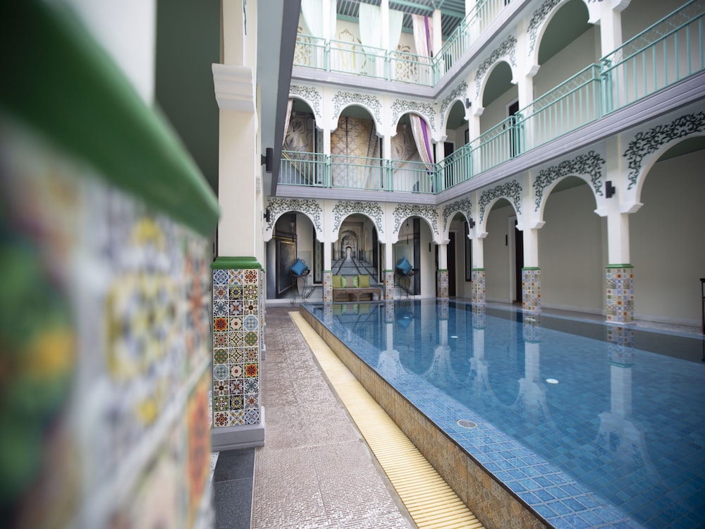The Grand Morocc Hotel