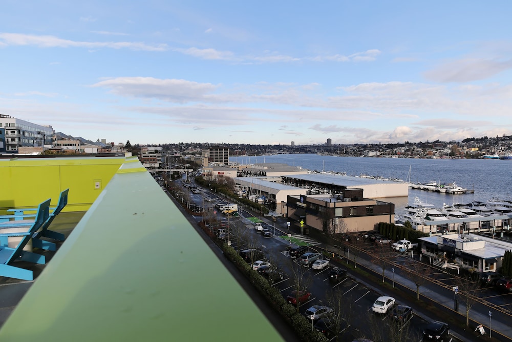 Domicile Suites at Marina SLU