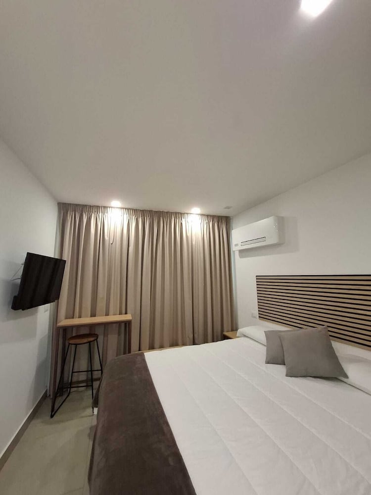 sikelia rooms