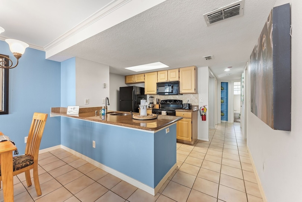3-br Condo Near Disney Family-friendly Retreat