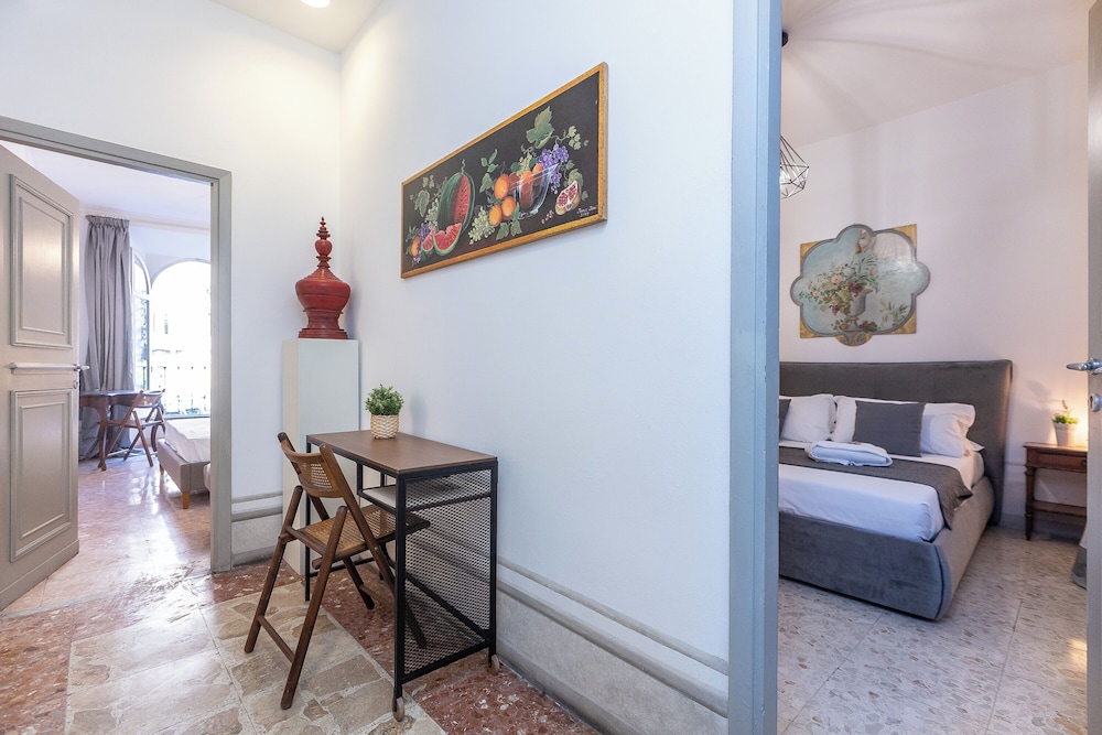 Angelico Apartment