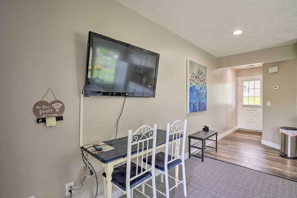Pet-friendly Branson Studio < 3 Mi to Lake! - Property Image 8