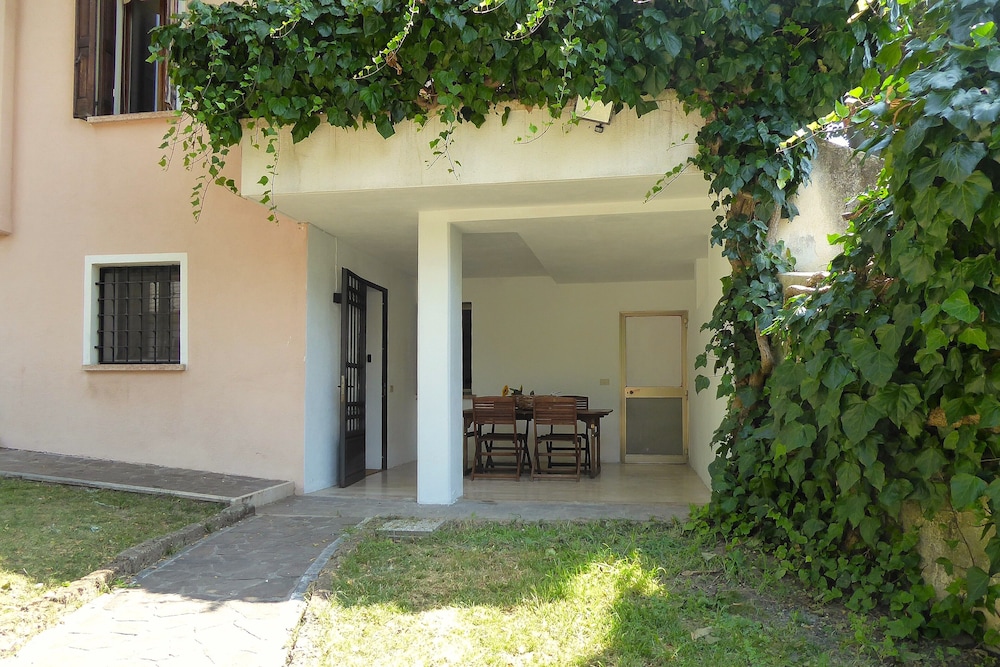 Villa Rosa Apartment