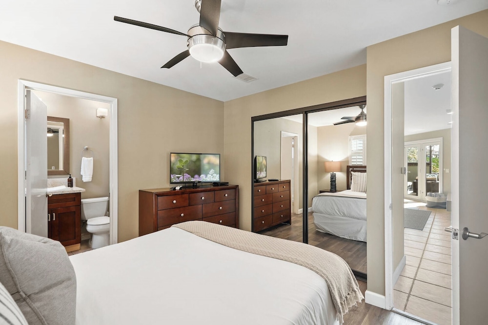 Riviera by Avantstay Beachfront! Private Beach Access, Pool+hot Tub, Oceanview view 4