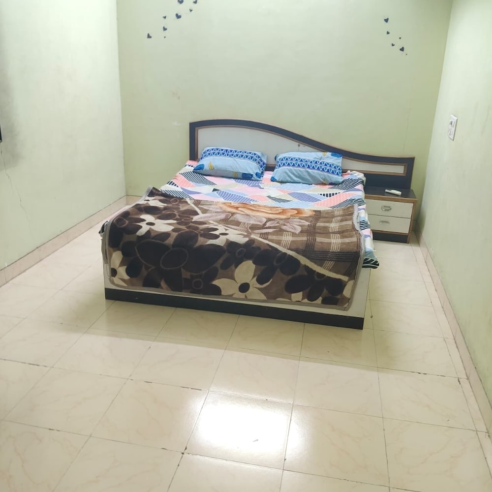 Bungalow 2bhk