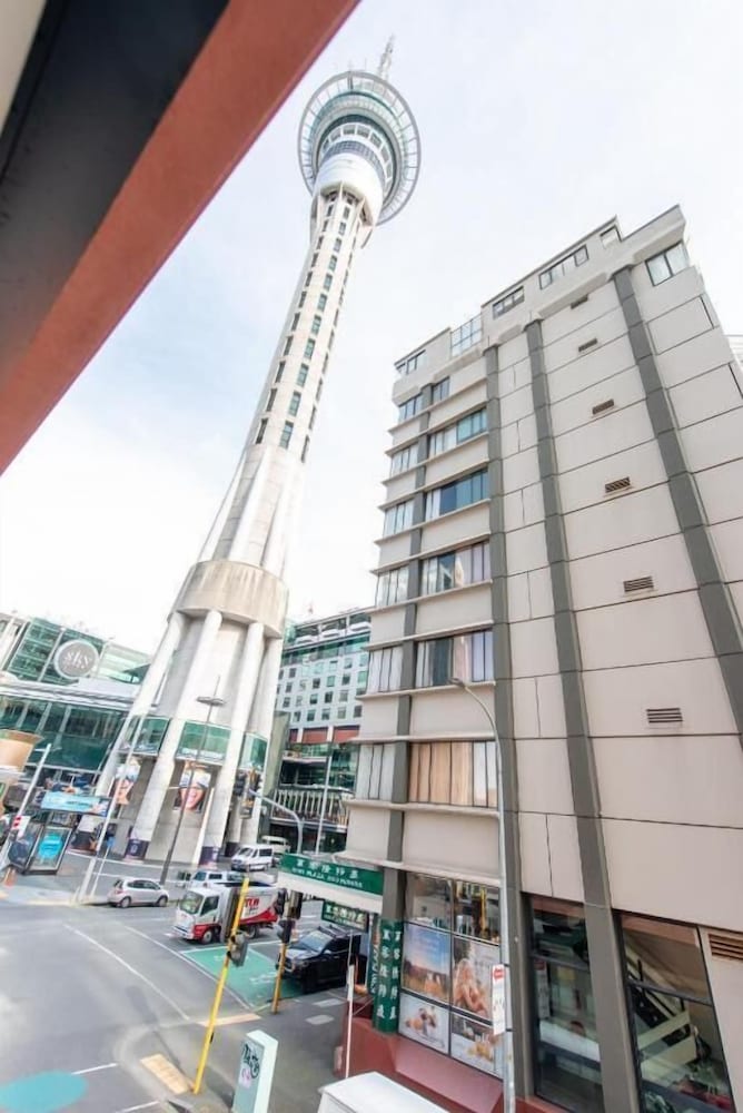 Sky Stars Apartments