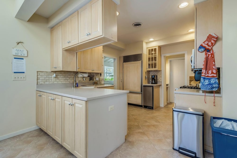 OAK Avenue 77