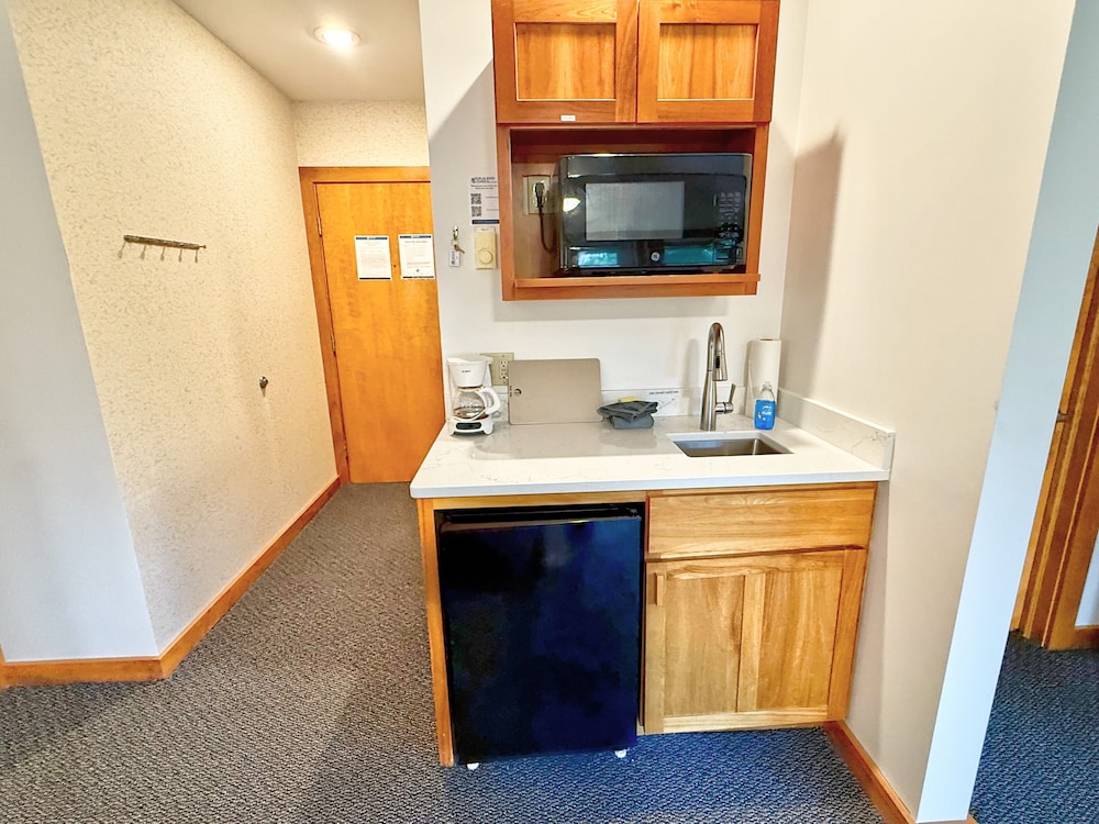 Poplar River Condos