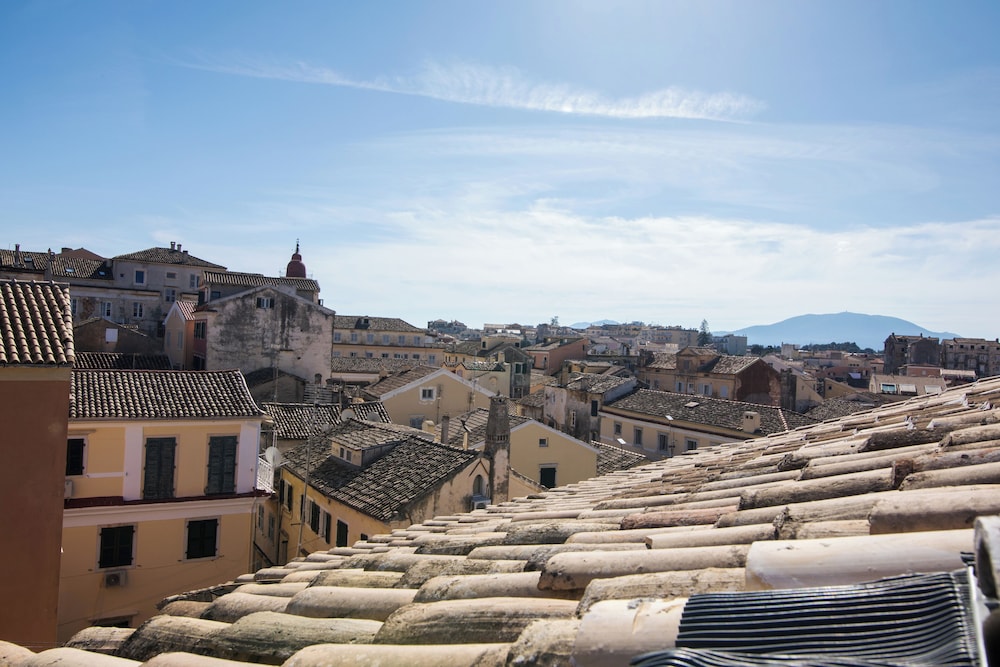 Campiello Urban Nest by Corfuescapes
