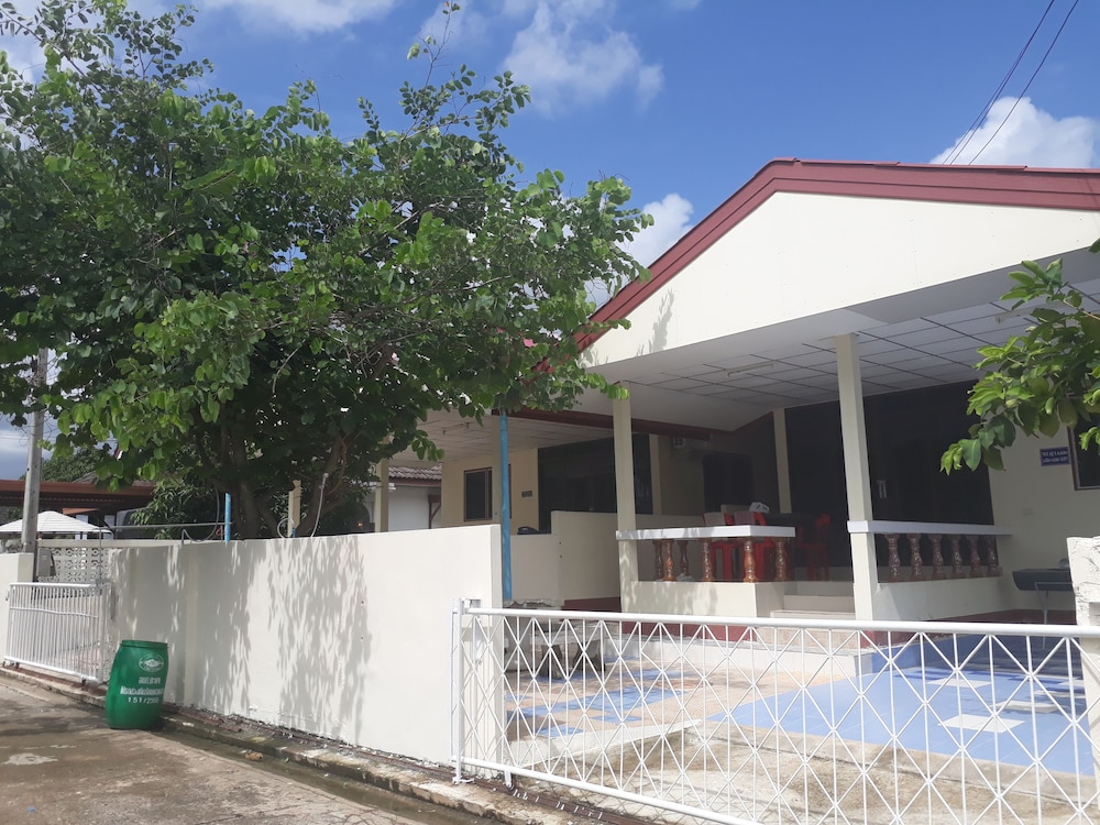 Mae Rampung Beach House 2