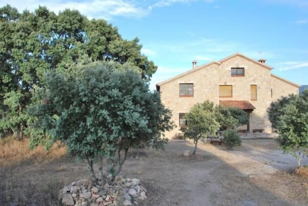 La Casona de Requijada