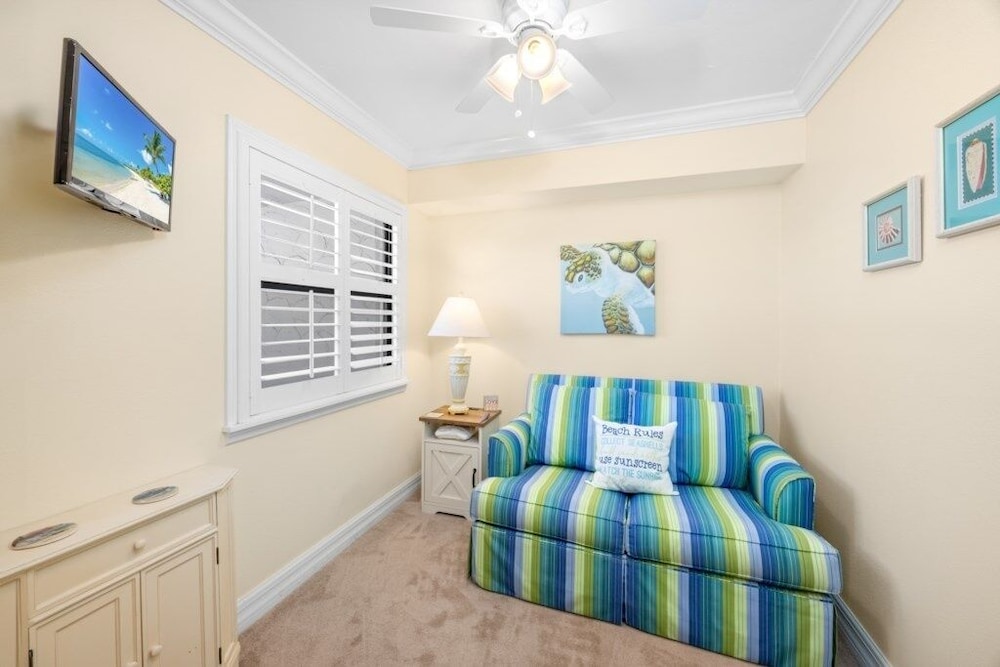 Pointe Santo D35 2 Bedroom Condo