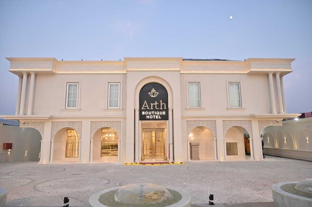 Arth Boutique Hotel
