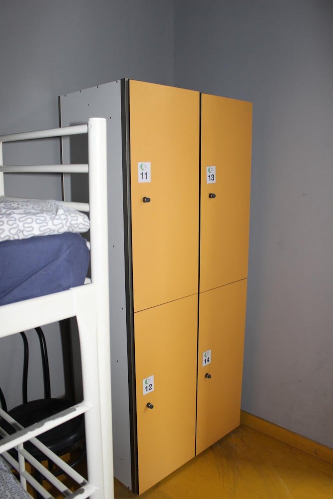 Sleep Green - Certified Eco Youth Hostel Barcelona