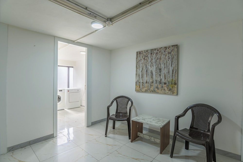 Gate 9 Tower -Studios & Apts Mar Mikhael