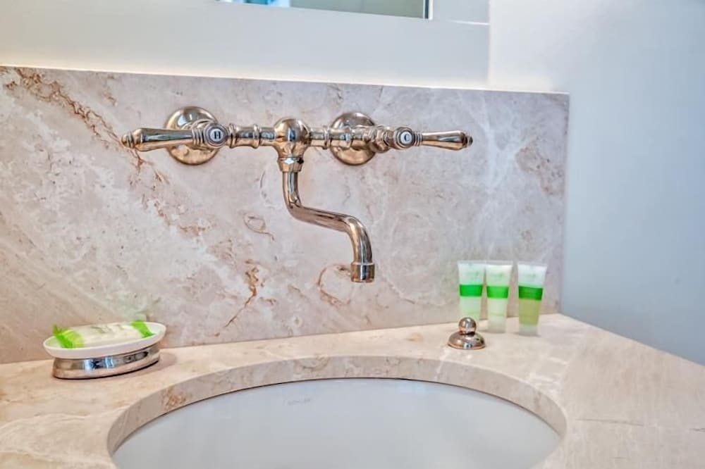 The Flagship of Watersound 5 Bedroom Holiday Home by Five Star Properties
