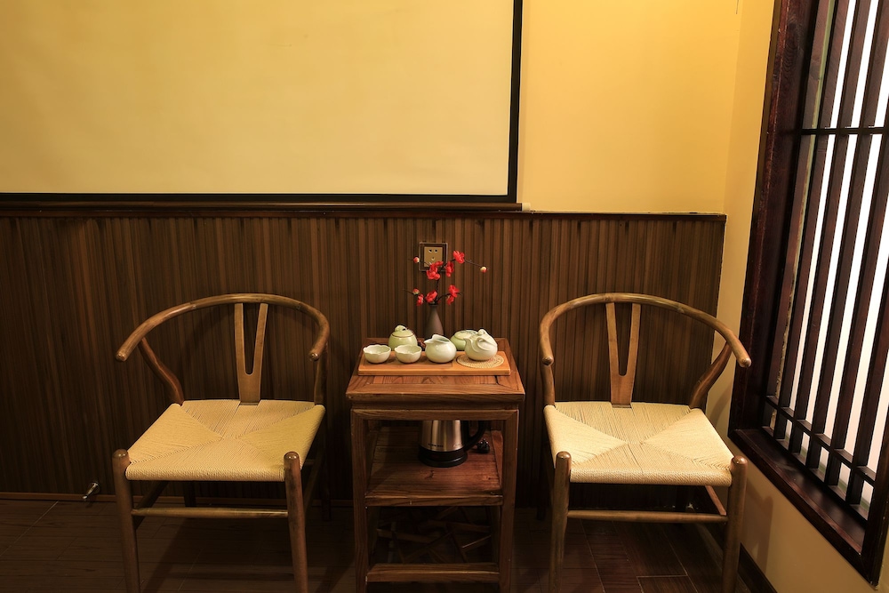 FTYS Hostel