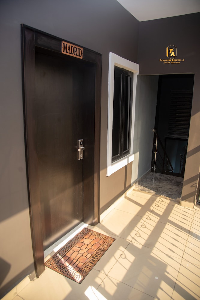 Platinum Apartelle view 2