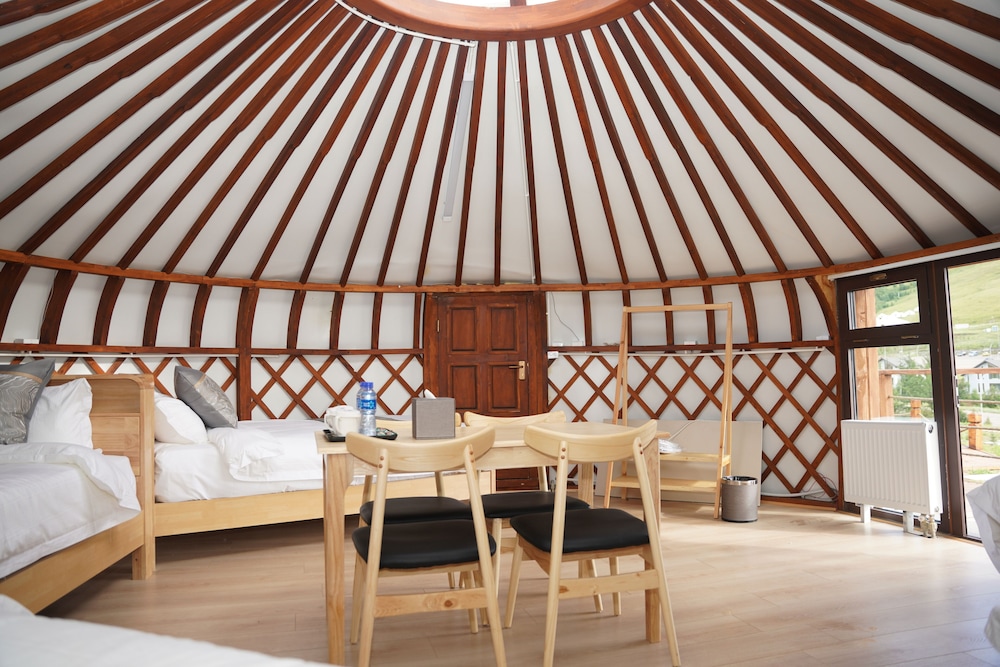 Premium Bolor Resort Terelj