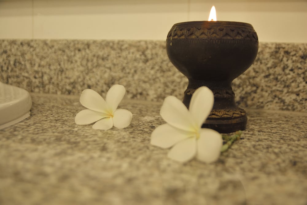 White Flower Lanta