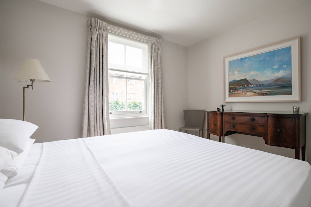 Fentiman Road II by Onefinestay