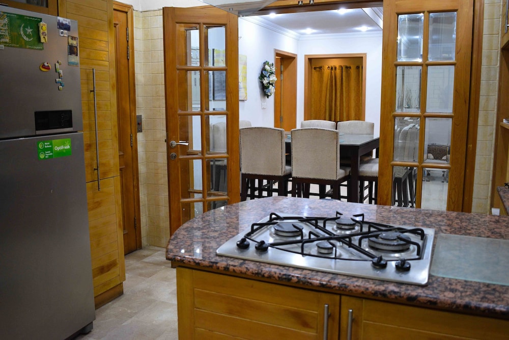 Lahore Home Stay