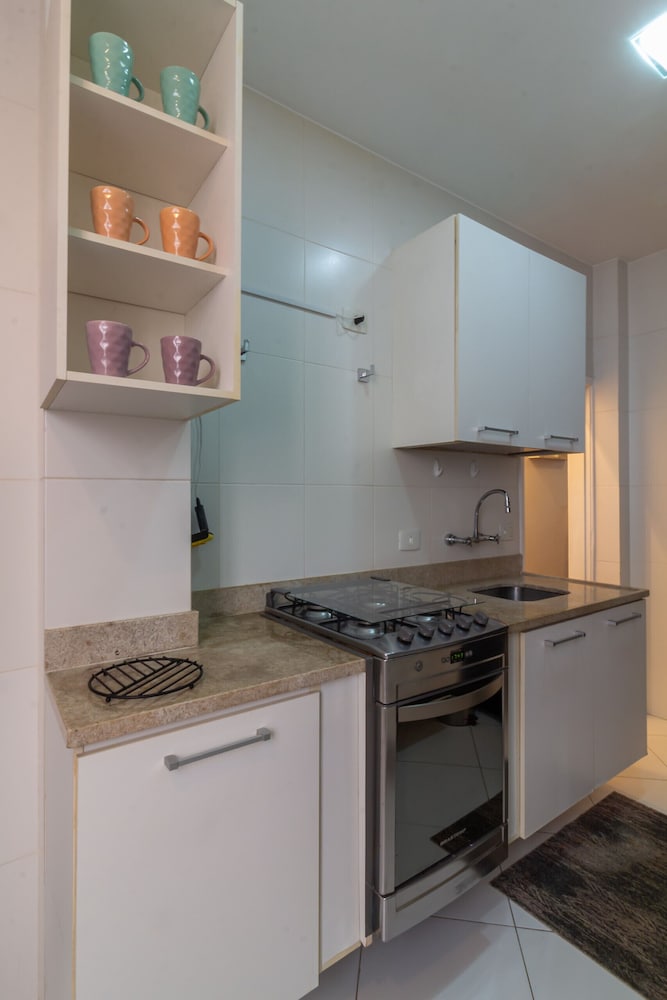 2 Minutes From Copacabana Beach D302