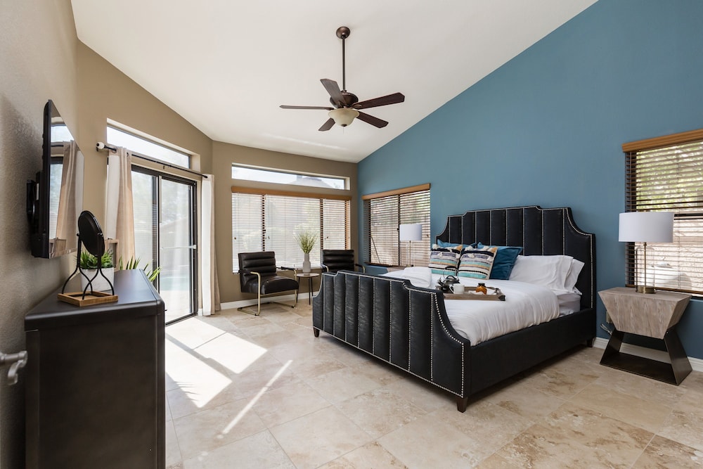 Scottsdale Oasis- Pool - Game Room - Putting Green