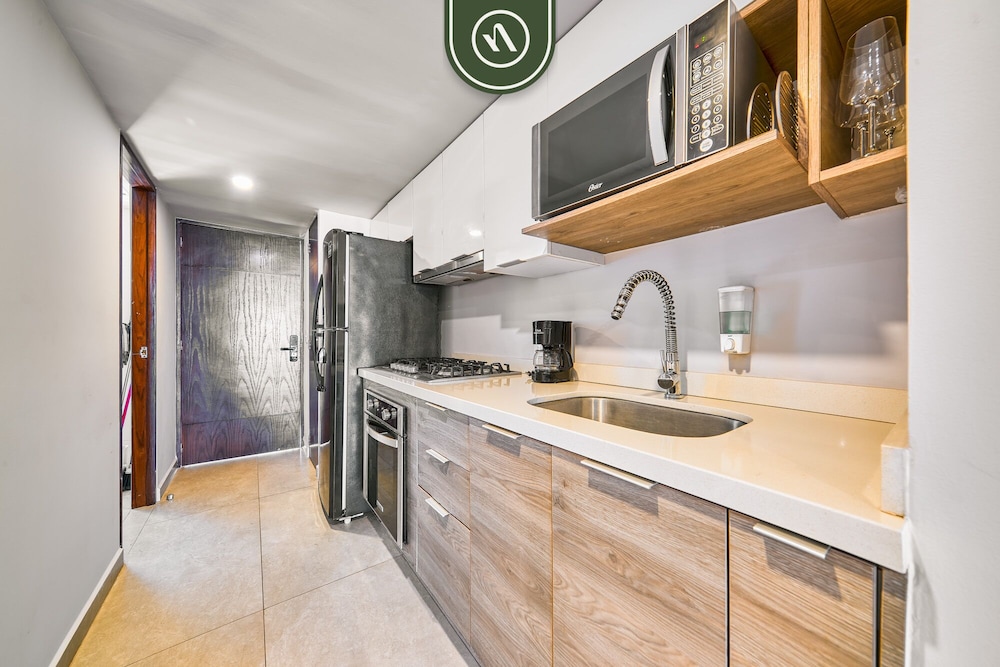 Harbor 171 by Naya Homes