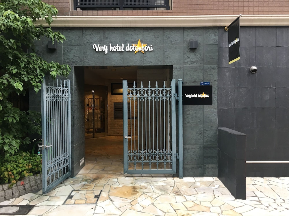 Very Hotel Dotonbori