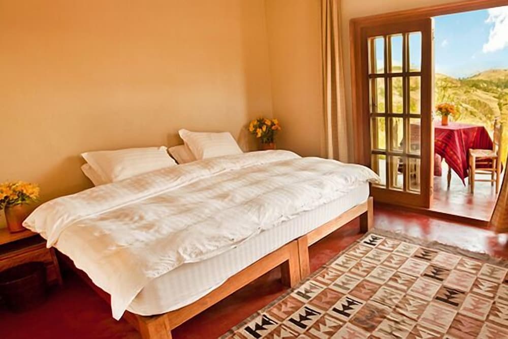Llanganuco Mountain Lodge