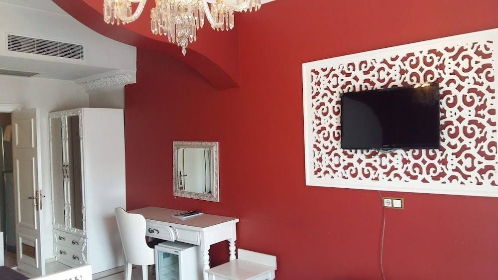 Azade Butik Otel