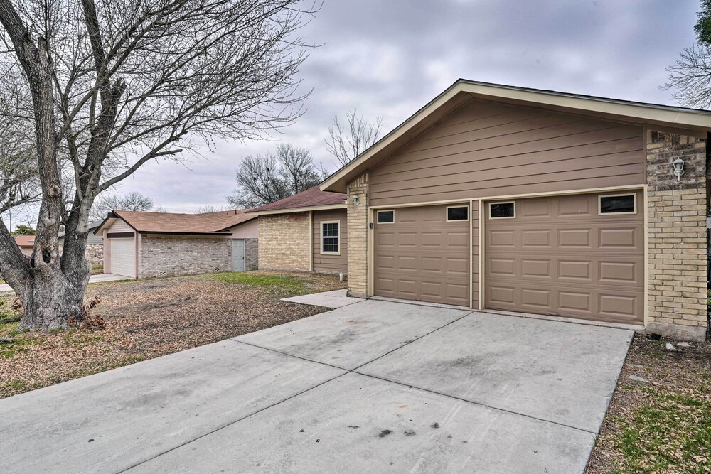 Pet-friendly San Antonio Home w/ Yard & Patio! view 5