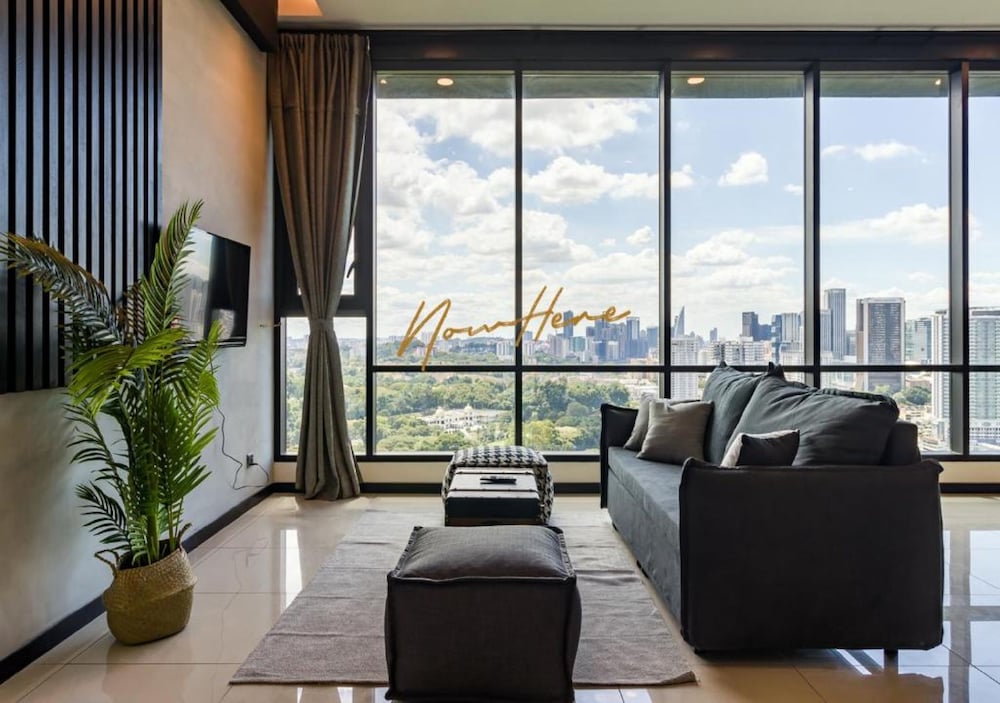 Opus Boutique Suites by NowHere