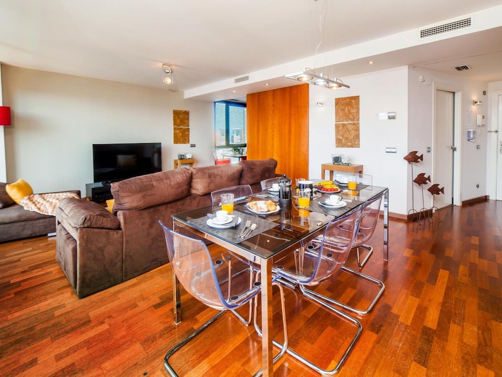 Victoria Diagonal Mar 1 Design Duplex Penthouse