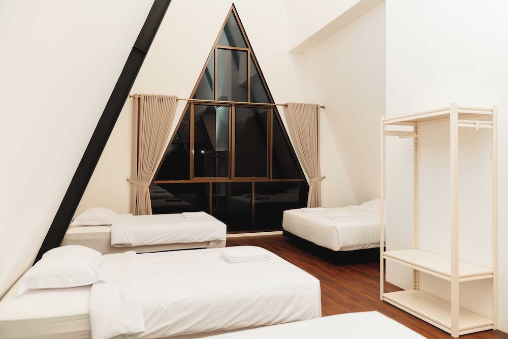 Acasa Cottage by Samsara