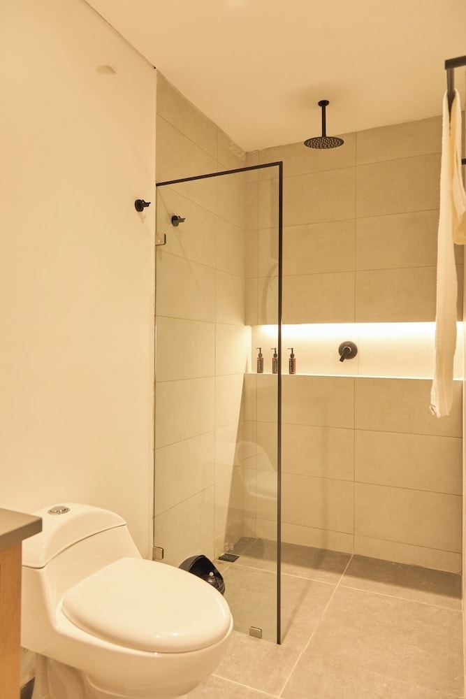 Stadio Serenity Suite Rosa Negra