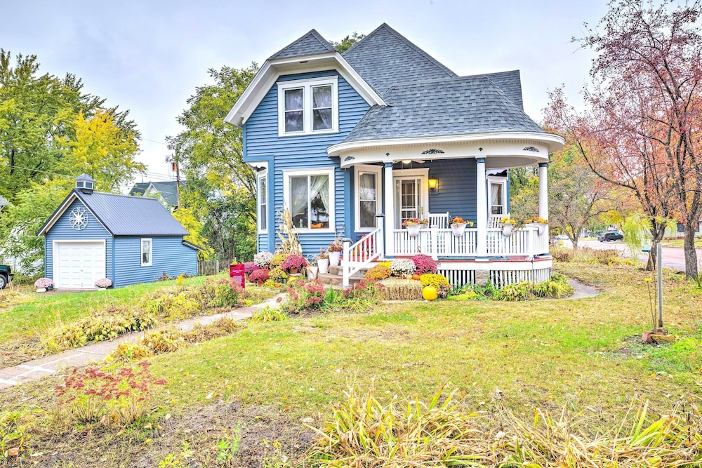 Pet-friendly Osseo Home w/ Fire Pit & Yard!