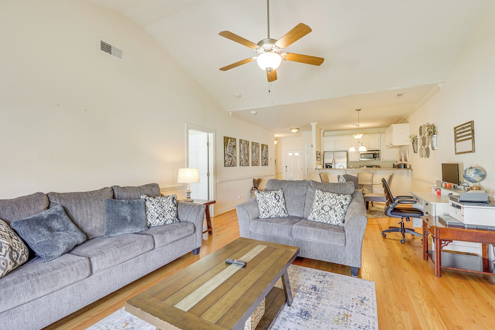 5 Mi to Rocky Mount Mills: Modern Retreat w/ Patio