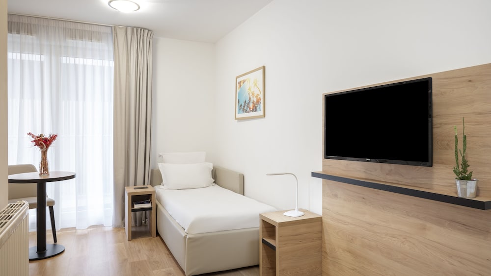 Séjours & Affaires Paris Bagnolet