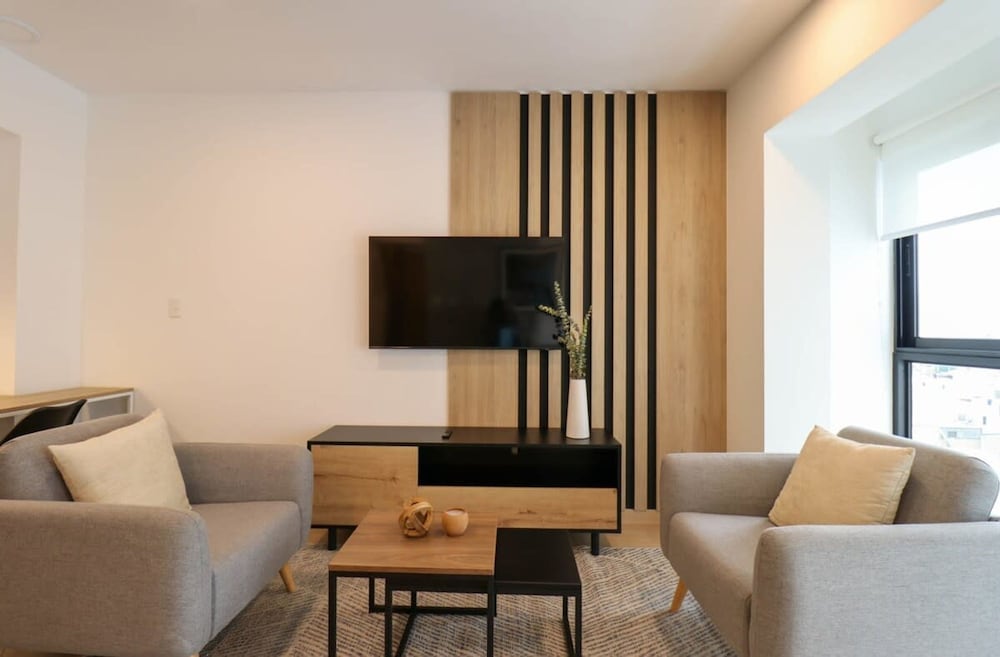 w Splendid 1BR Duplex in Miraflores