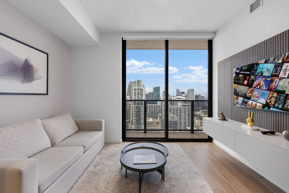 Bayside Bliss Luxurious Miami Condo