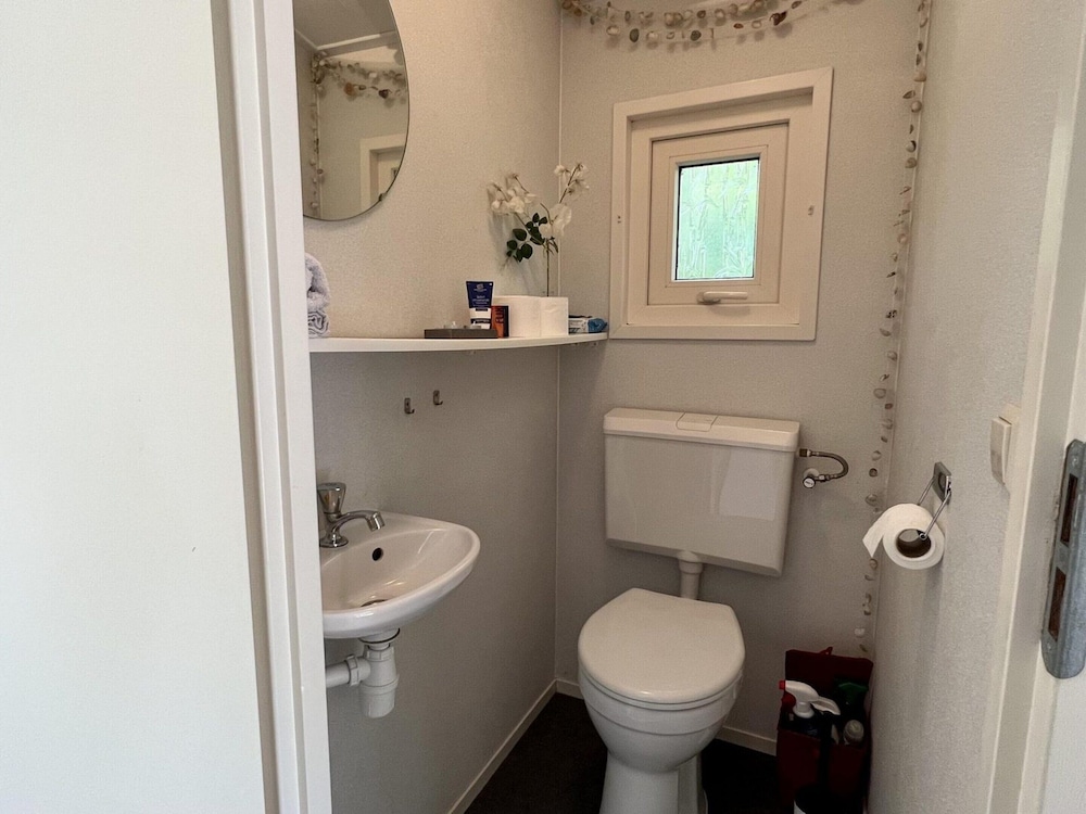 Small Family Chalet Close to Beach
