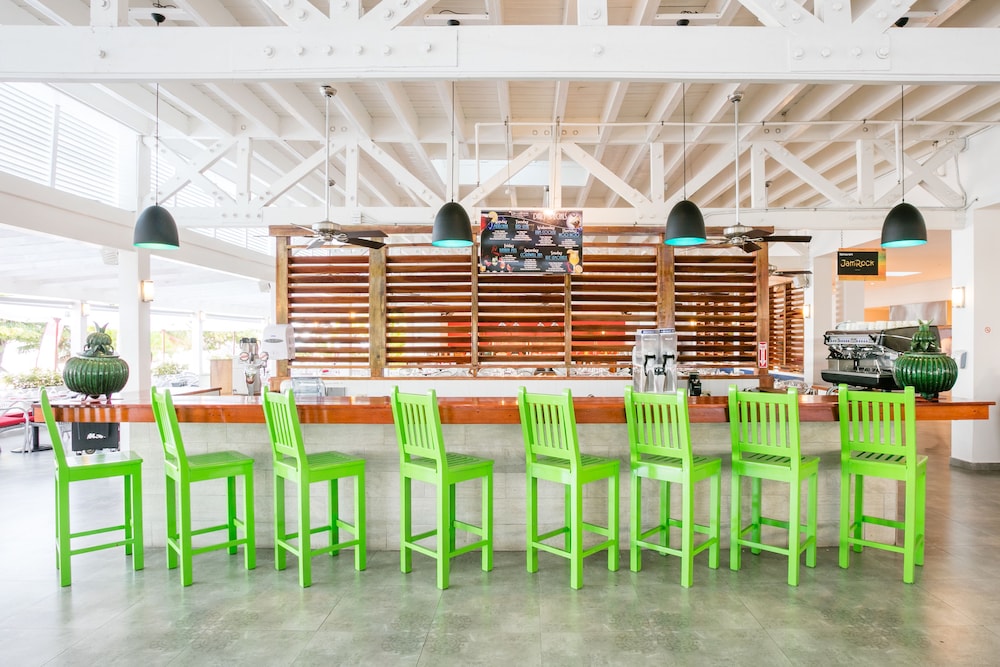 Jamaica Vacations - Grand Decameron Cornwall Beach, A Trademark All-Inclusive Resort - Property Image 3