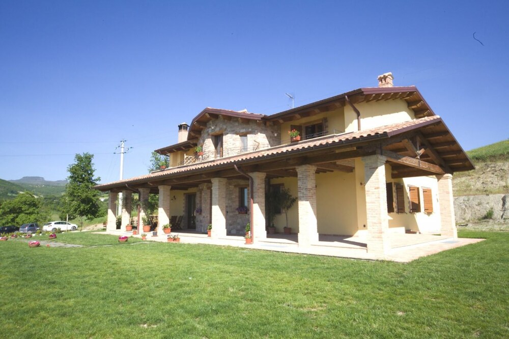 Agriturismo La Spiga d'Oro view 2