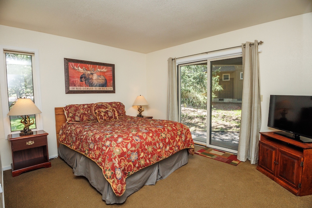 Tan Oak 15 4 Bedroom Home