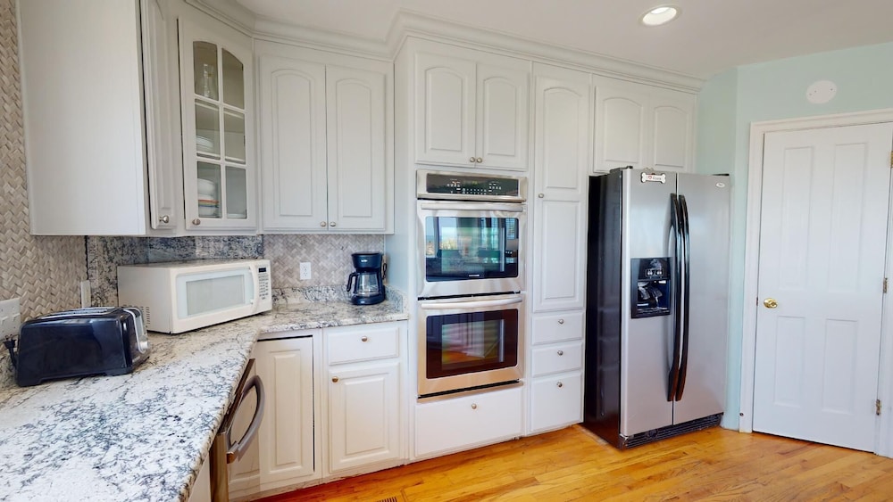 1711-A Strand Avenue by Tybee Vacation Rentals