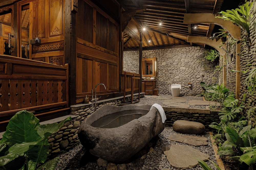 Hidden Saren Villa Ubud