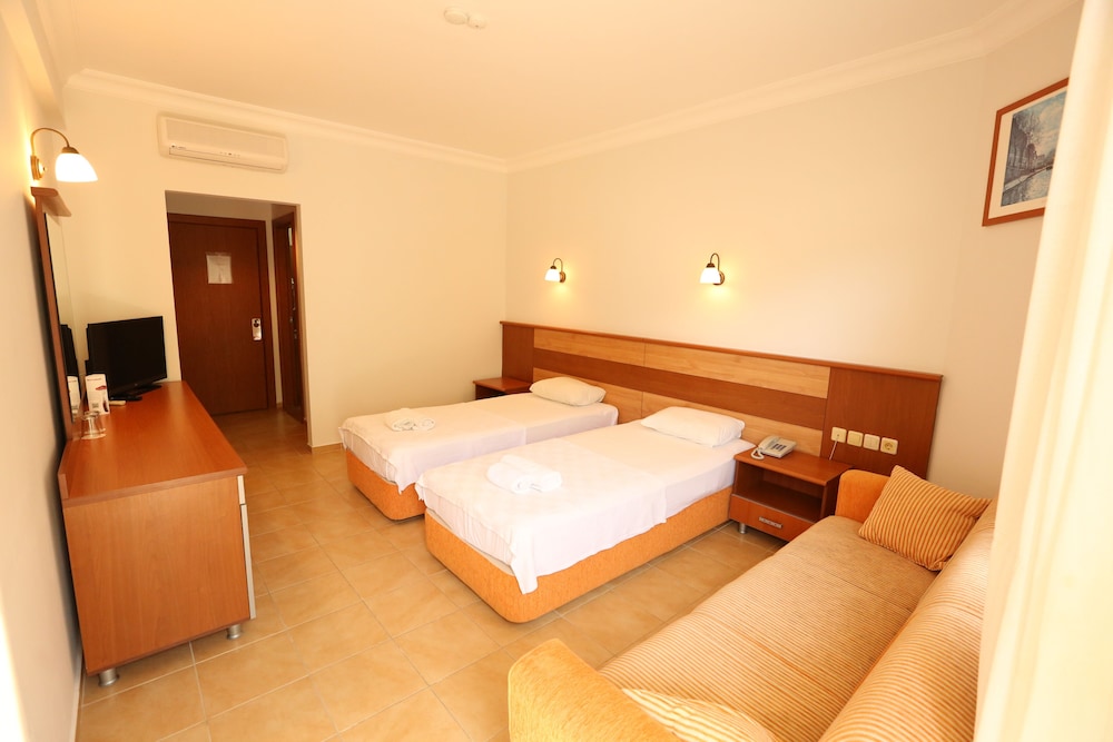 Mavruka Hotel - Image 49
