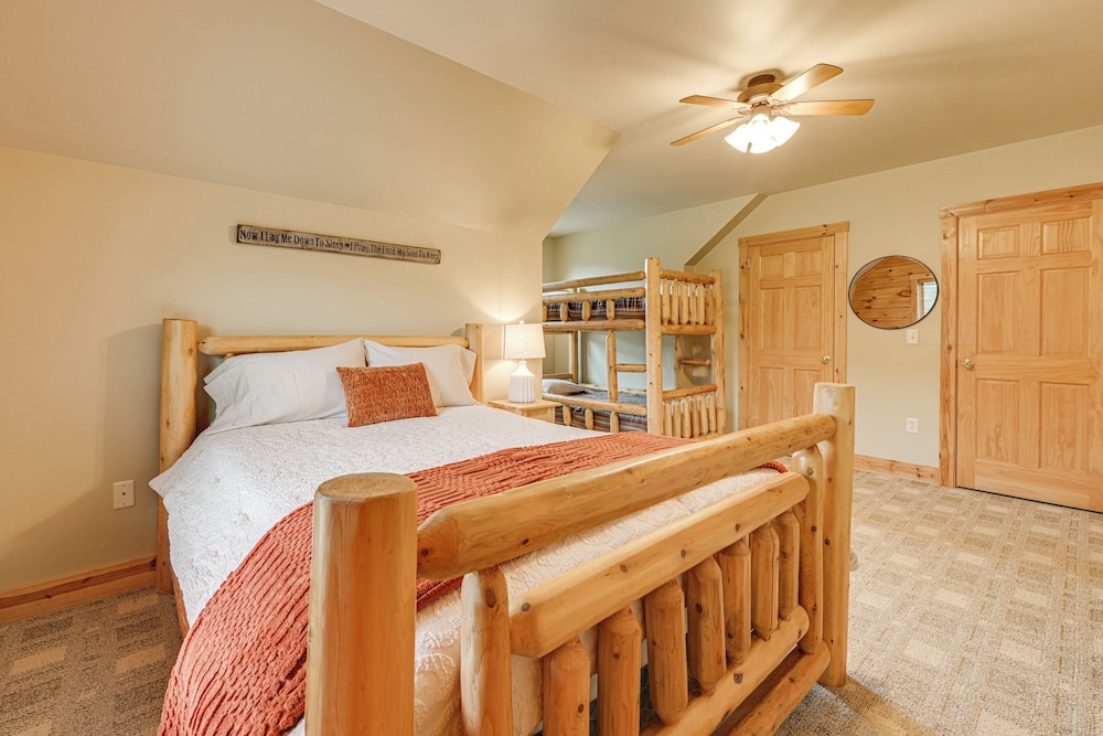 Game Room + Fire Pit: Sprawling Westfield Retreat!